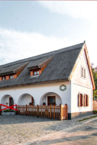 nádfedeles ház forgatásra 7